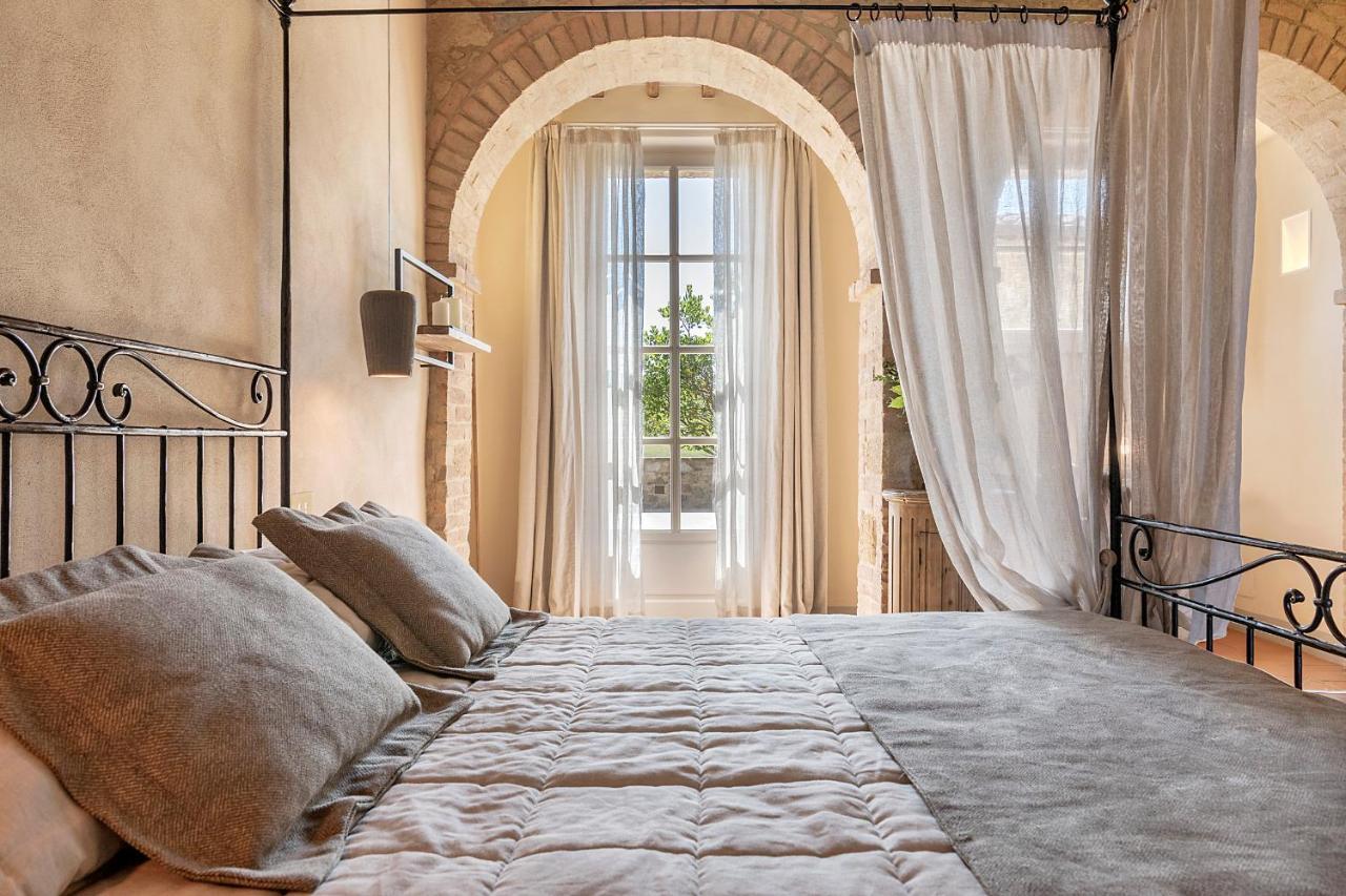 Capanna Suites Montalcino Bagian luar foto
