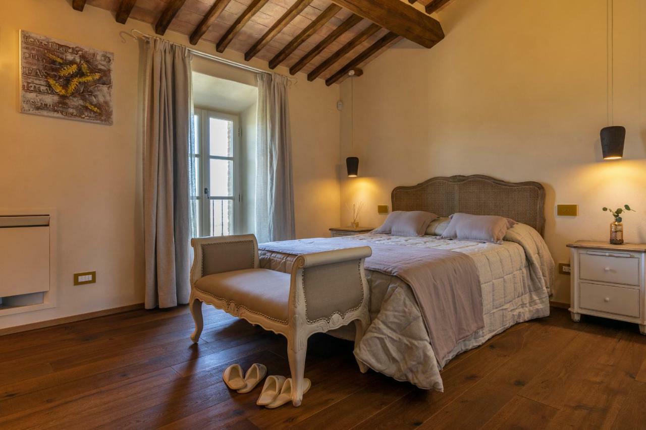 Capanna Suites Montalcino Bagian luar foto