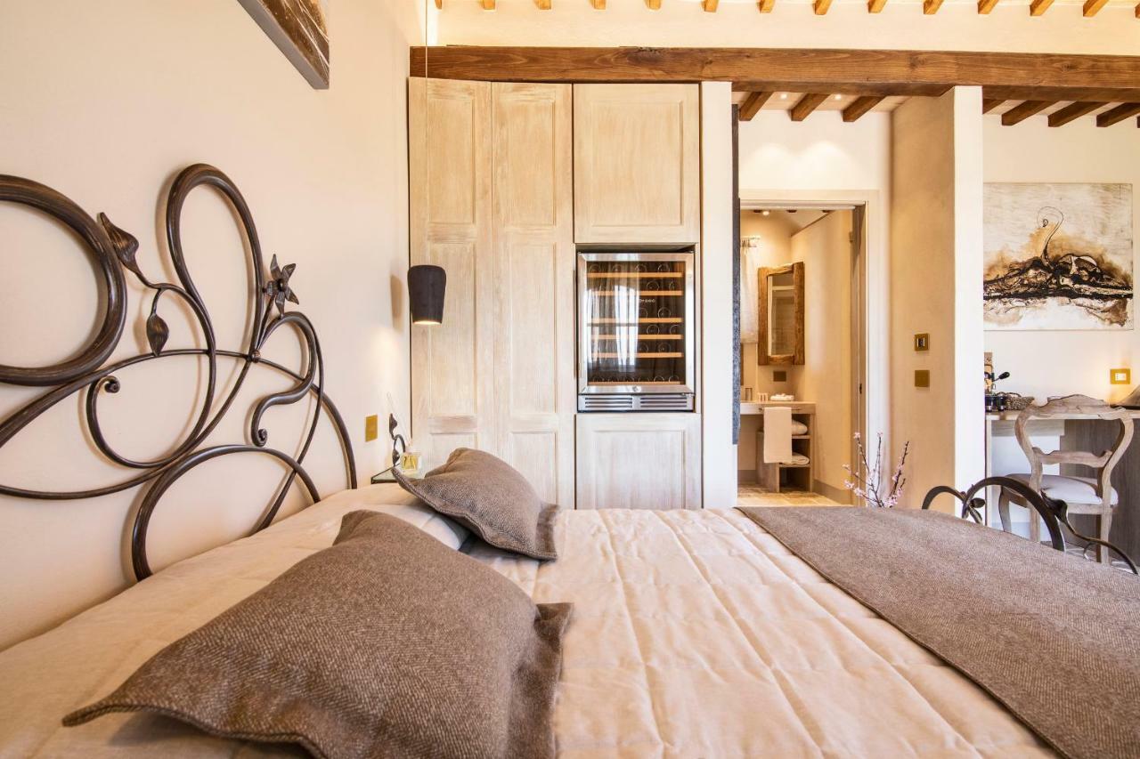 Capanna Suites Montalcino Bagian luar foto