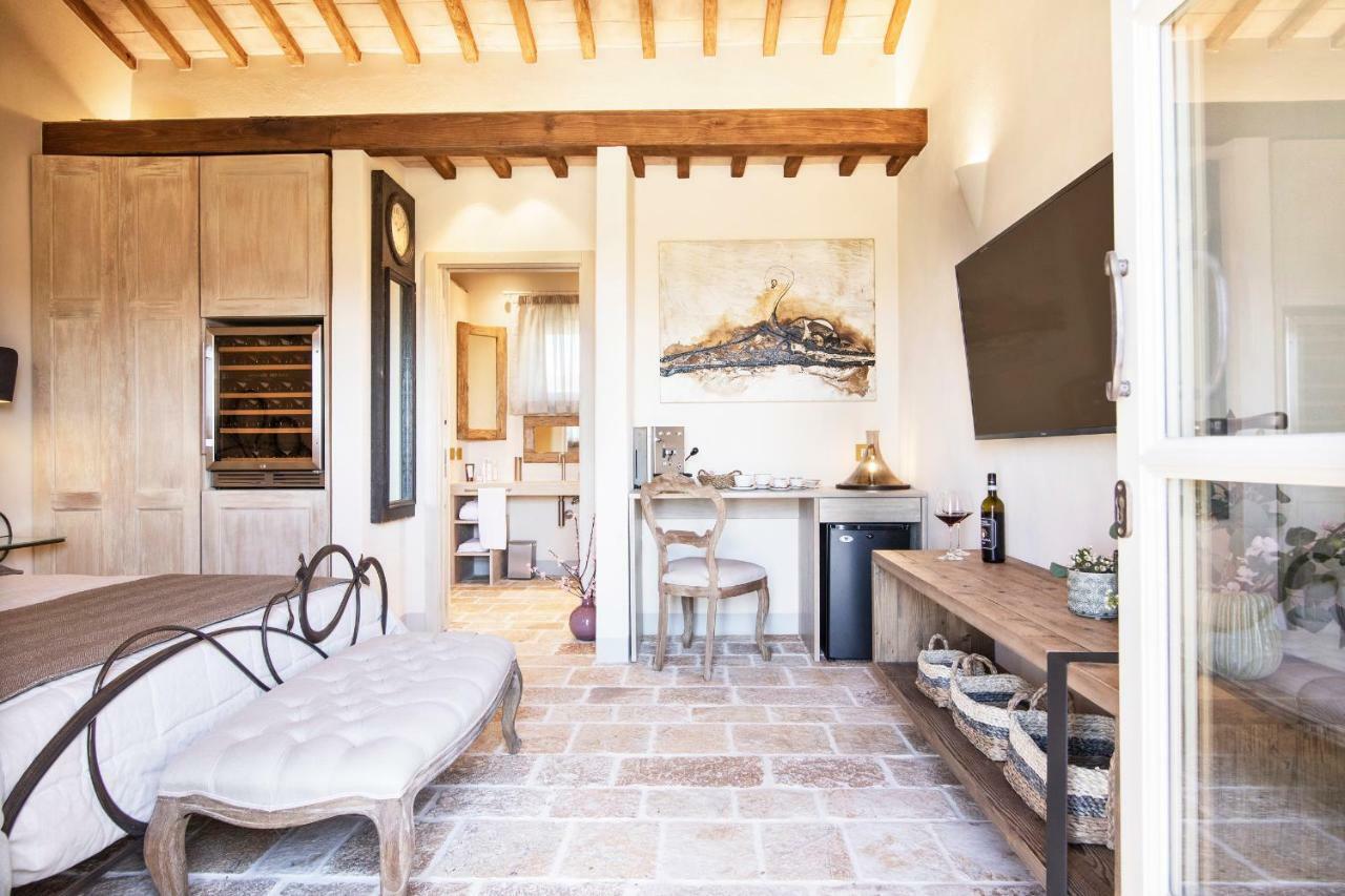 Capanna Suites Montalcino Bagian luar foto